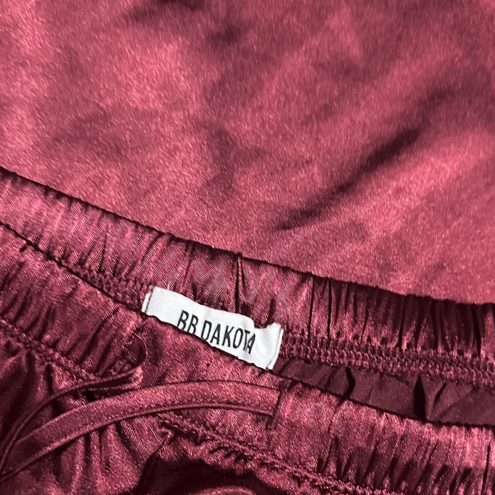 BB Dakota ,wine Red Satin Pajama Set – Silky 2-Piece Sleepwear. - Picture 2 of 8